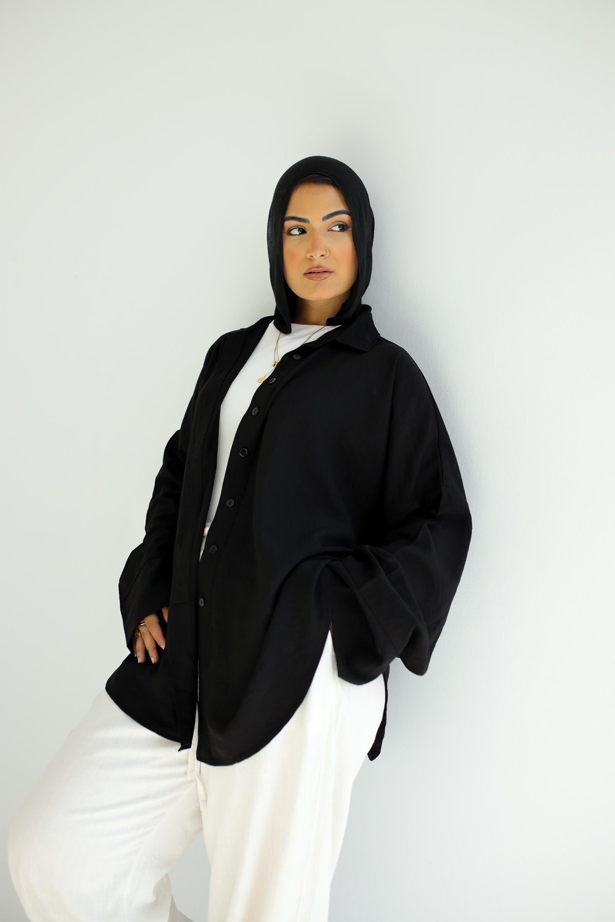 Oversized linen shirt in Black