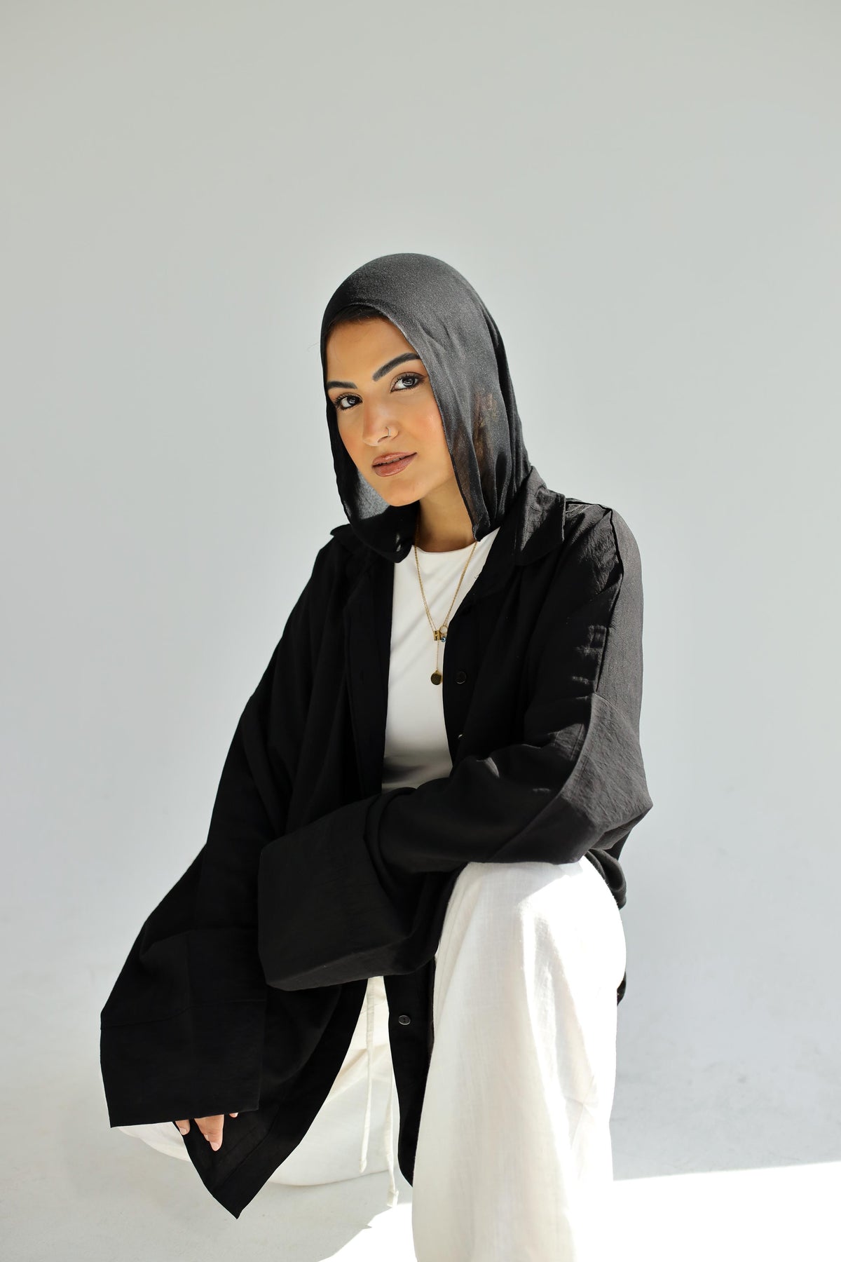 Oversized linen shirt in Black